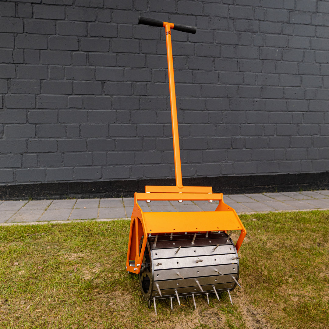 Aerification roller - porcupine