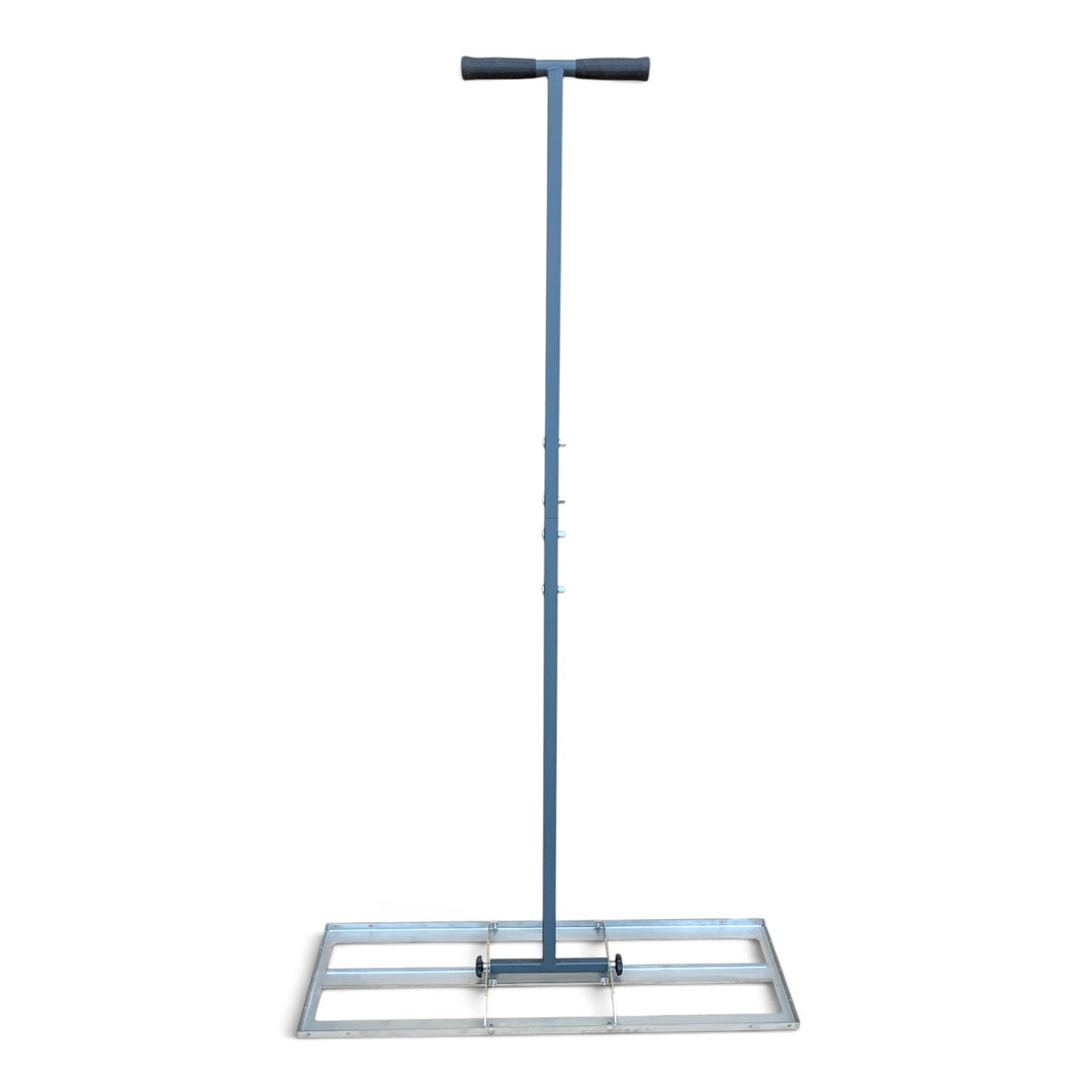Levelling rake